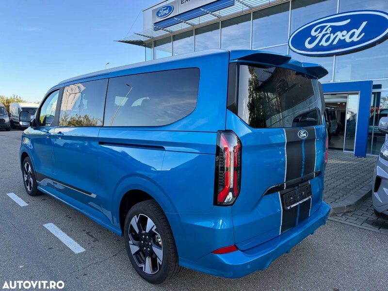 Ford Tourneo Custom